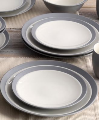 Colorwave Curve 16 Pc. Dinnerware Set, Service for 4