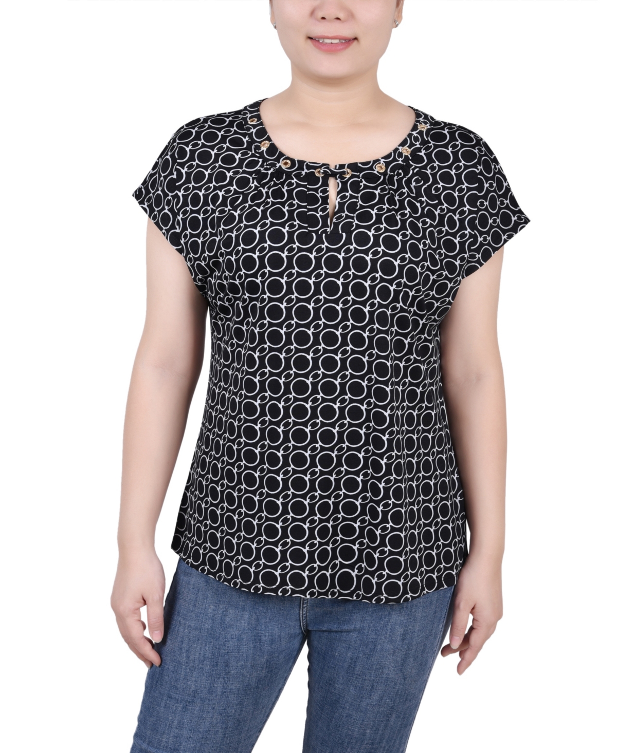 Ny Collection Women's Extended Sleeve Top With Grommets In Black White Circle Chain
