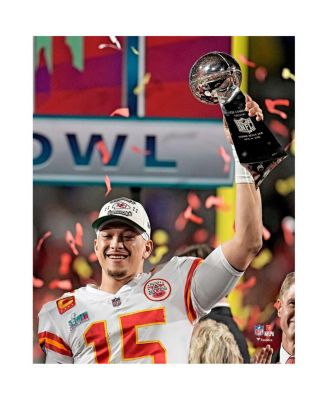 Profile Men's Patrick Mahomes Red Kansas City Chiefs Super Bowl LVII Big & Tall Name & Number T-Shirt