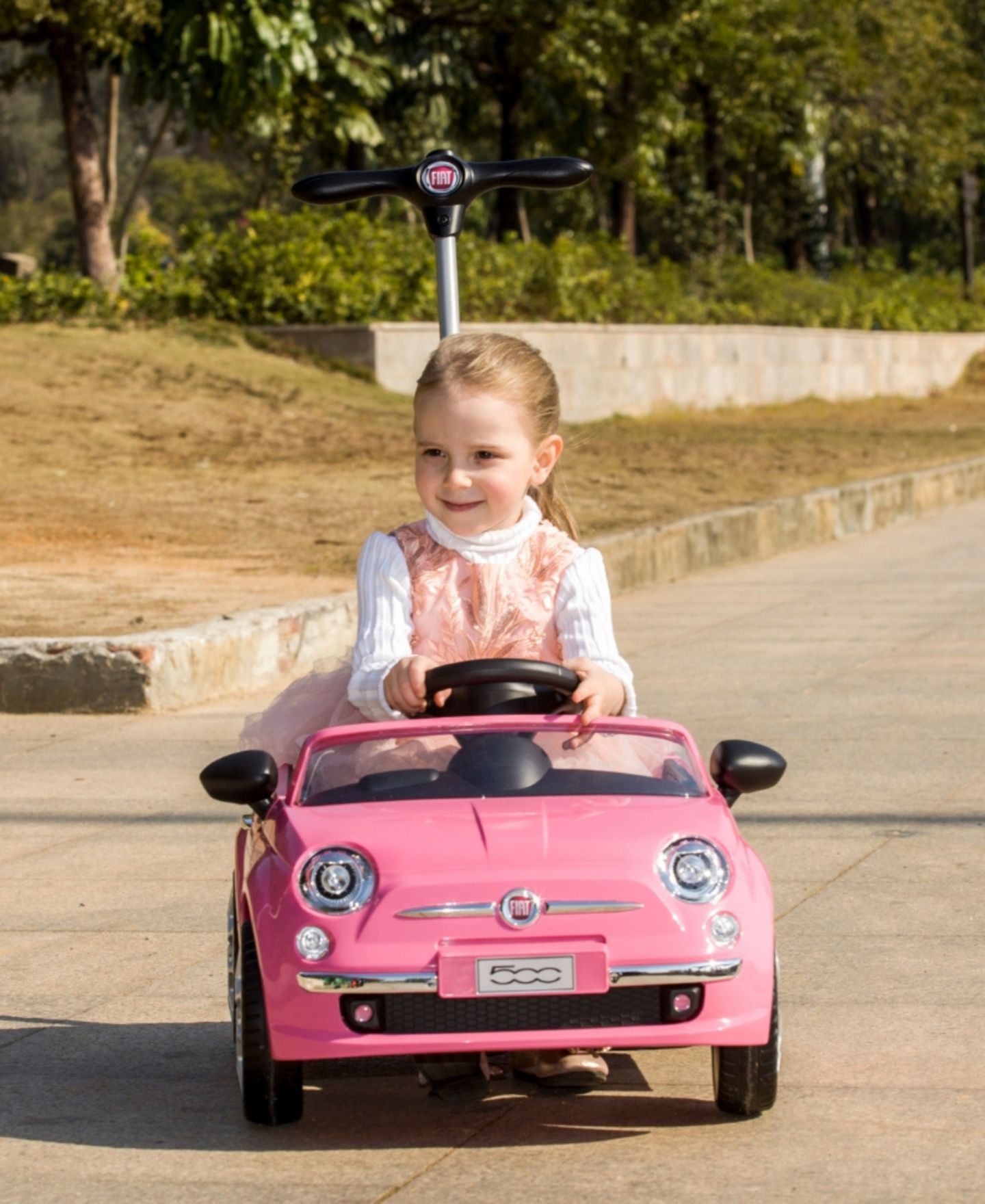 Детская игрушка Best Ride on Cars 2 in 1 Fiat 500 Model Baby Toddler Toy Push Car Stroller, цвет: Розовый — фото 7