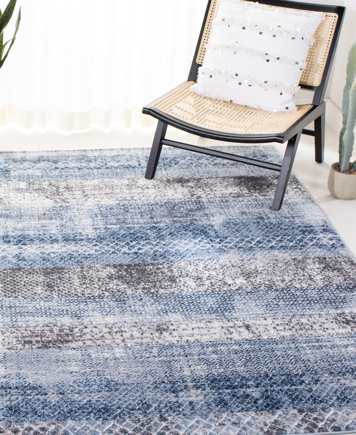 Safavieh Amelia ALA761 Area Rug - Gray