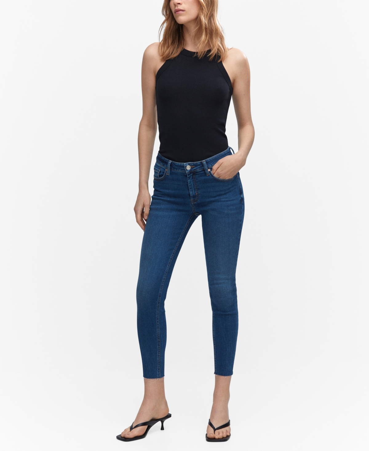 Dark blue cropped jeans store
