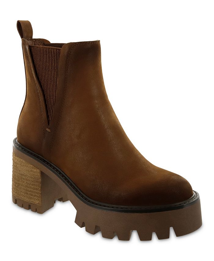 Macys womens 2025 chelsea boots