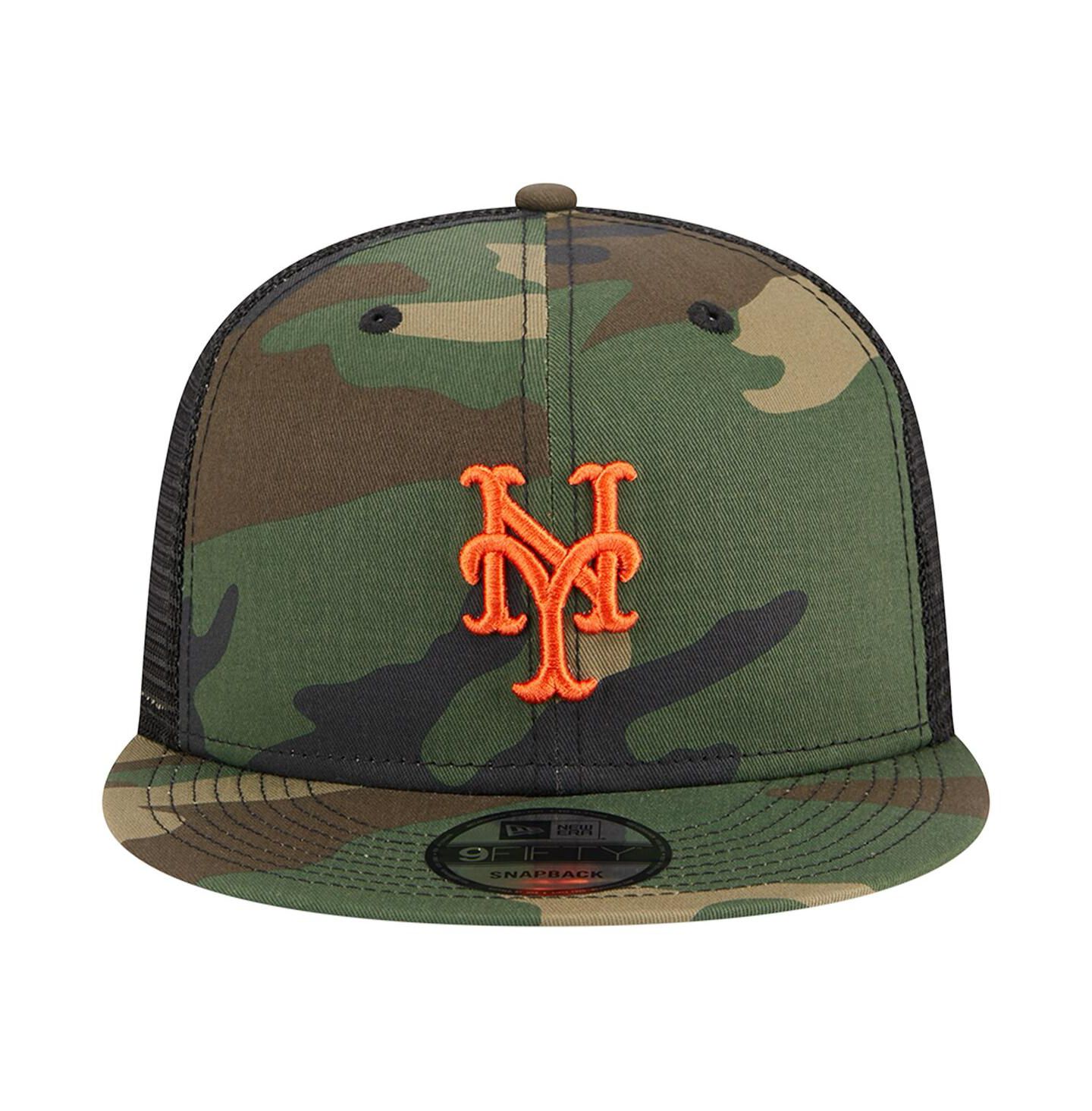 Мужская кепка New Era Camo New York Mets Woodland Camo Trucker 9FIFTY Snapback Hat — фото 3