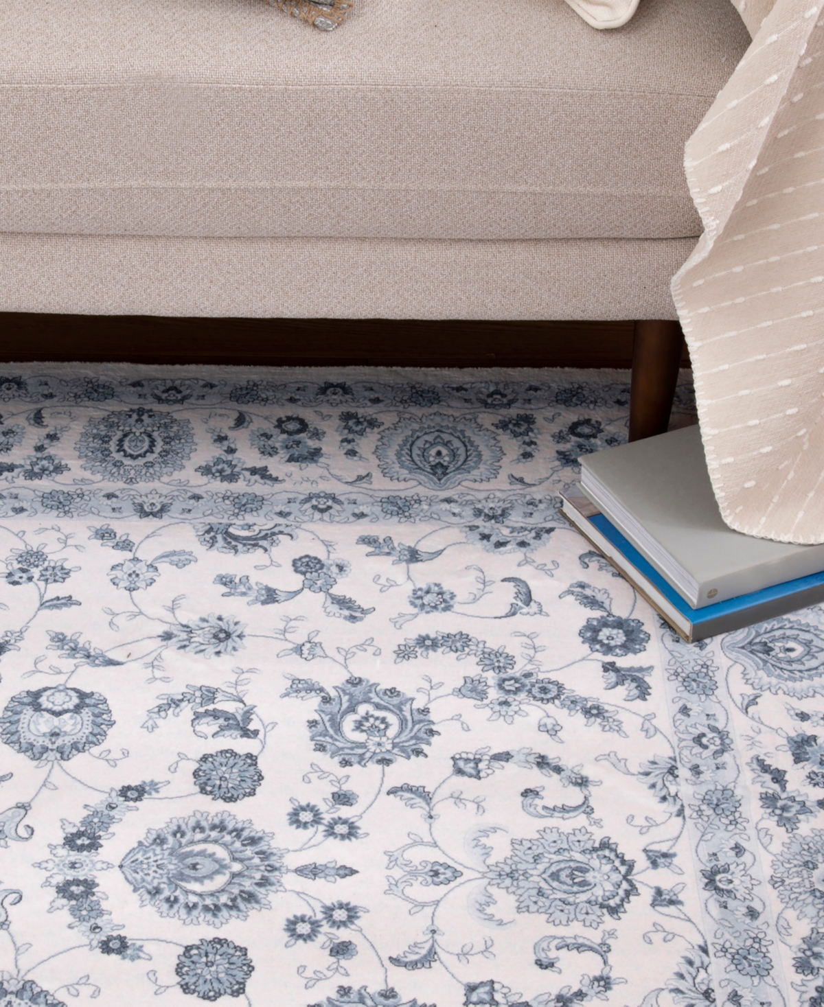 Km Home Belmont Kamina 7'6" x 9'6" Area Rug