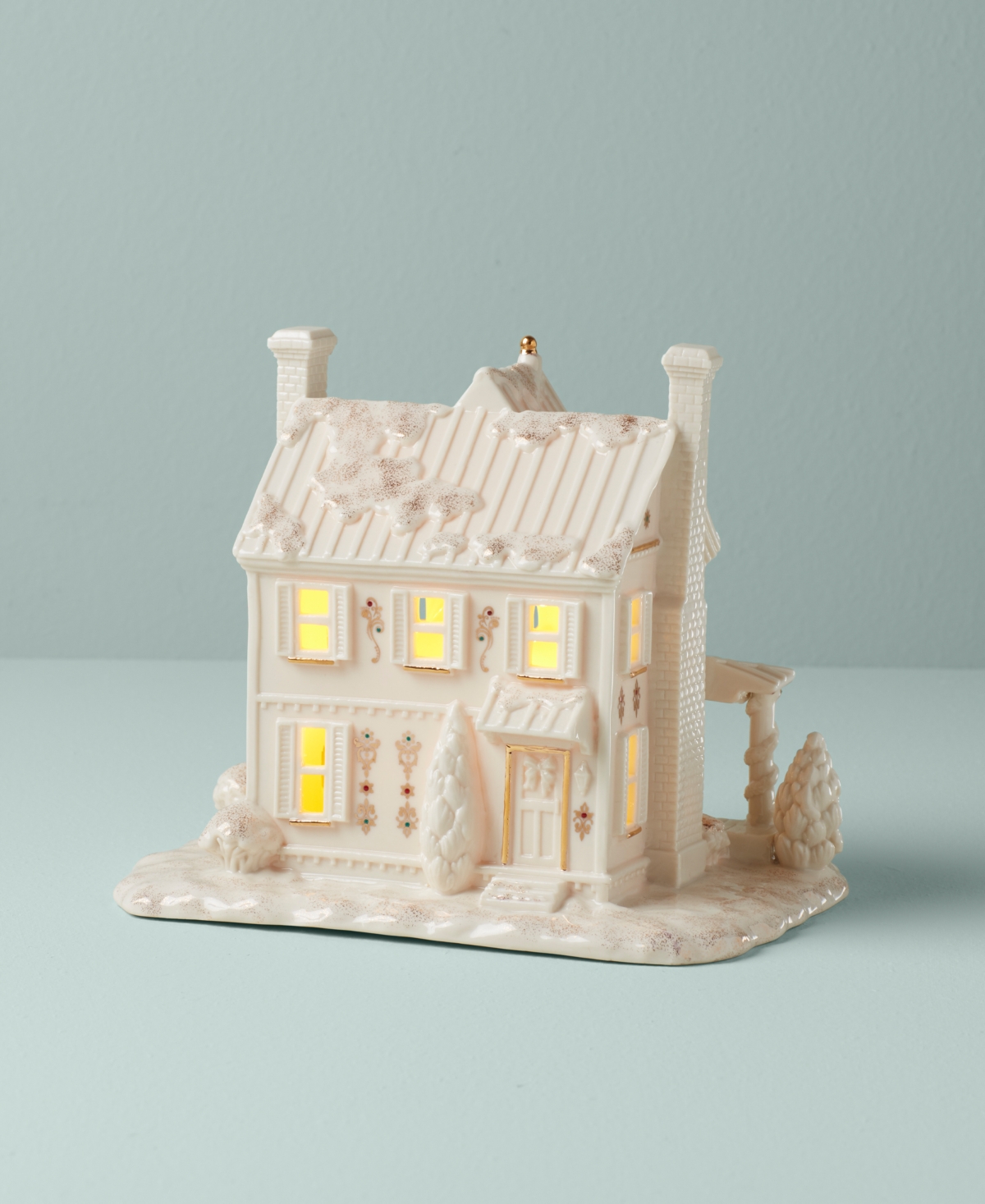 Lenox Mistletoe Park Lighted Farmhouse Figurine, Exclusively at Macy's - Multi And Ivory