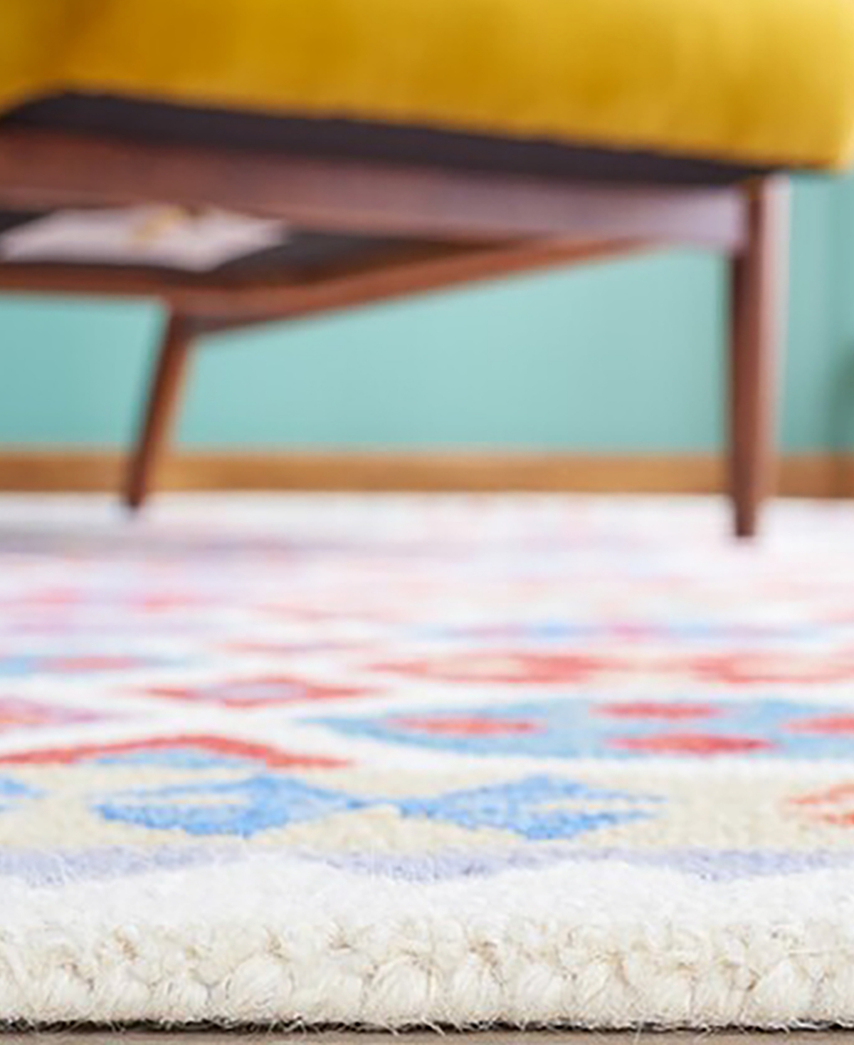 Safavieh Aurora APN410 Area Rug - Red