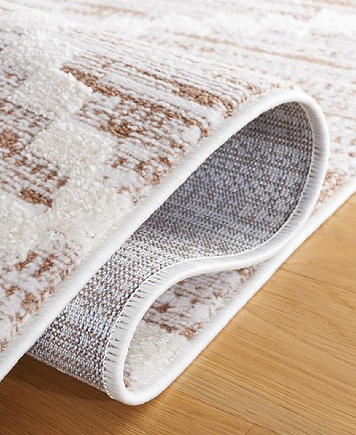 Safavieh Alamo ALM717 Area Rug