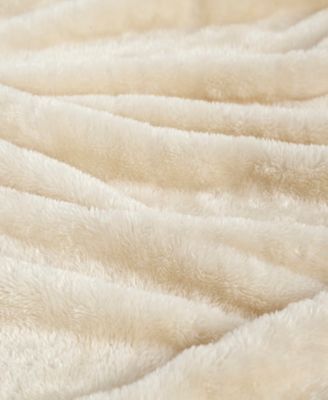Wrinkle Resistant Plush Fleece Throw, 50" x 60"
