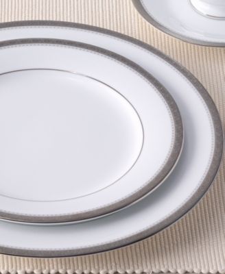 Charlotta 5 Piece Place Setting