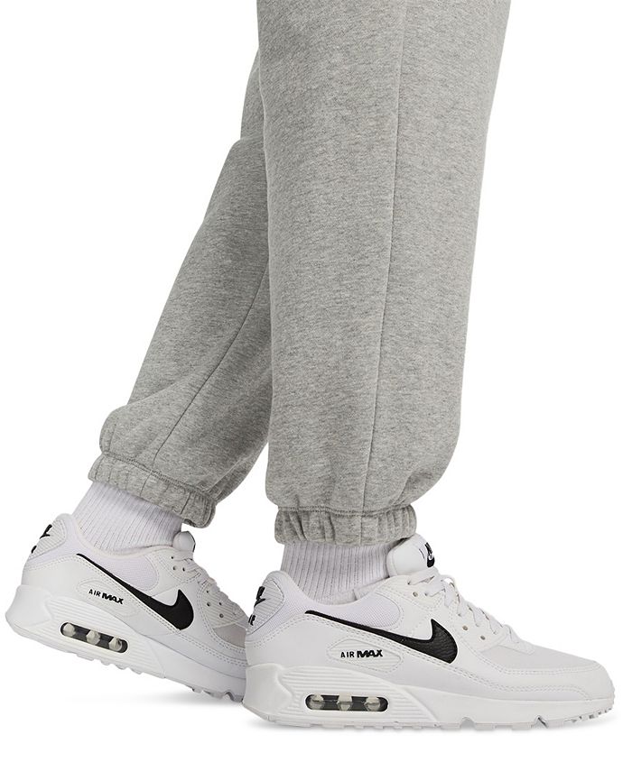 Nike Women's Sportswear Club Fleece Mid-Rise Oversized Cargo Sweatpants ...