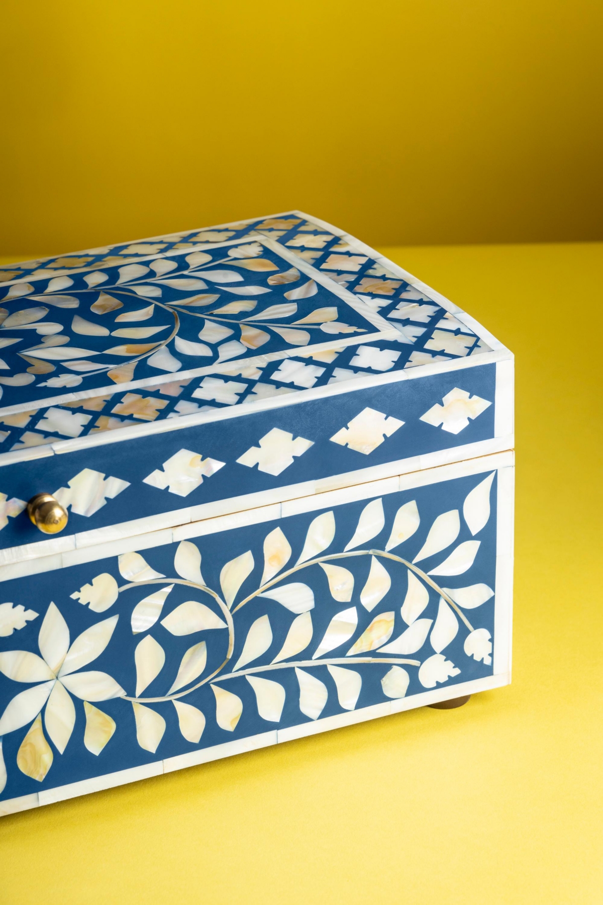 Gauri Kohli Jodhpur Mother of Pearl Decorative Box,