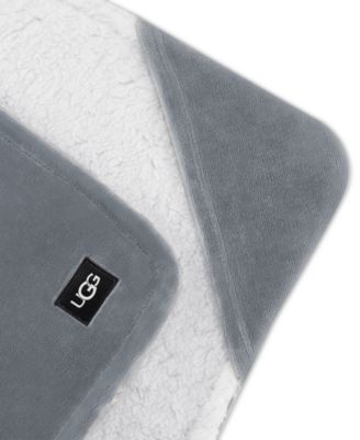 ugg avery star hooded throw blanket