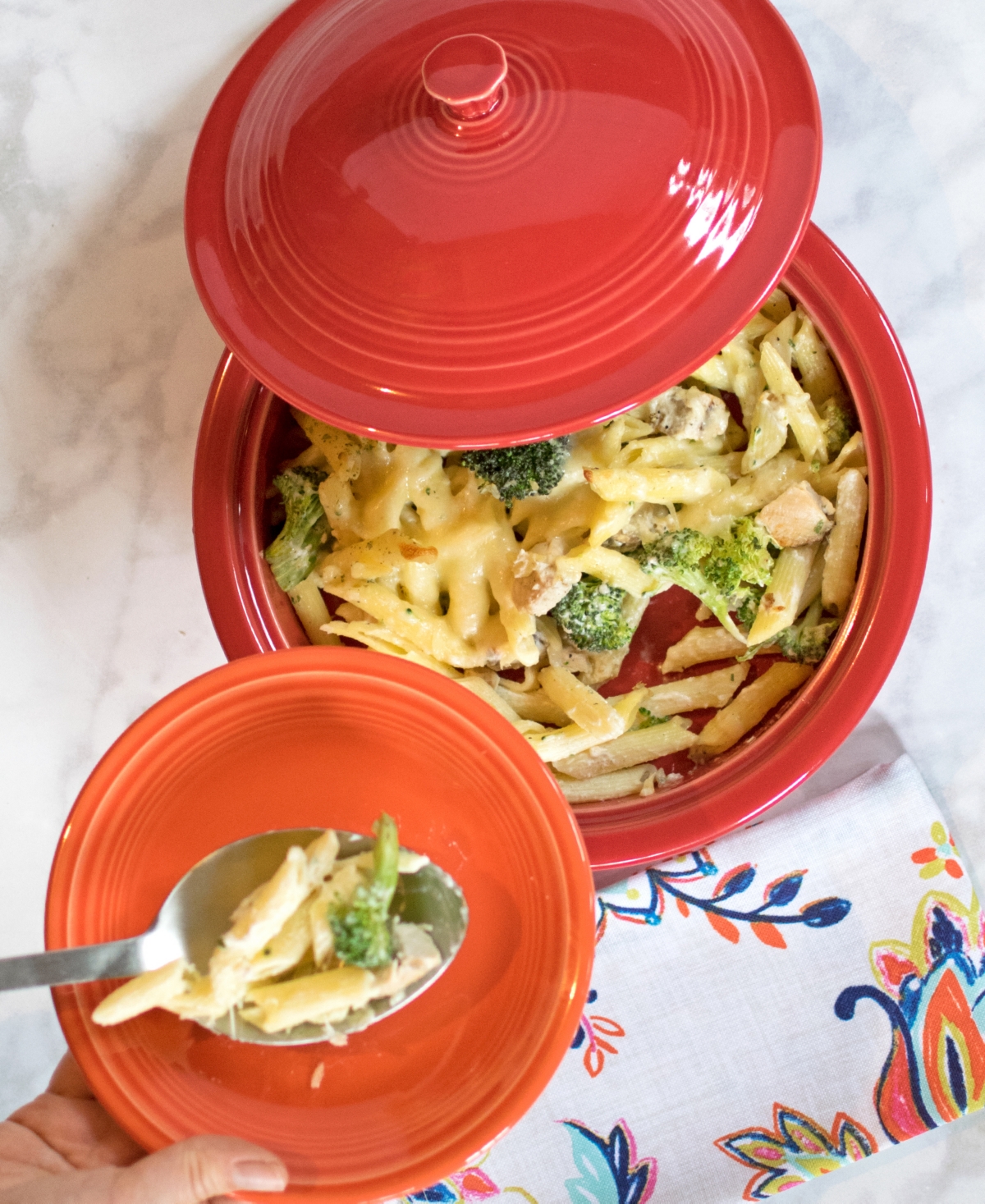 Fiesta Casserole/Tortilla Warmer 45 oz.