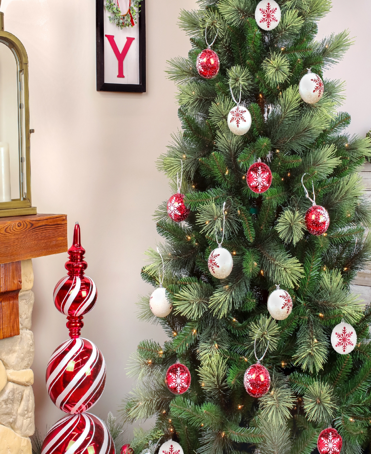 NATIONAL TREE COMPANY FIRST TRADITIONS 6-PIECE SHATTERPROOF SNOWFLAKE ORNAMENTS 
