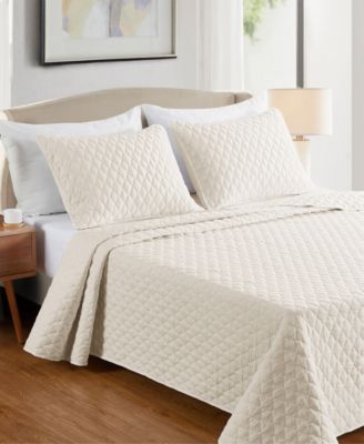 Diamond Stitched Quilt Sets