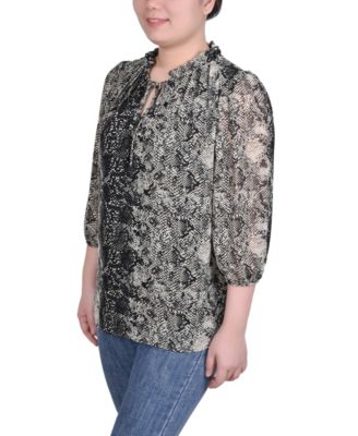 Petite 3/4 Sleeve Chiffon Blouse