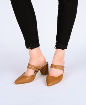 Women's Kaitlynn Block Heel Slip On Pumps