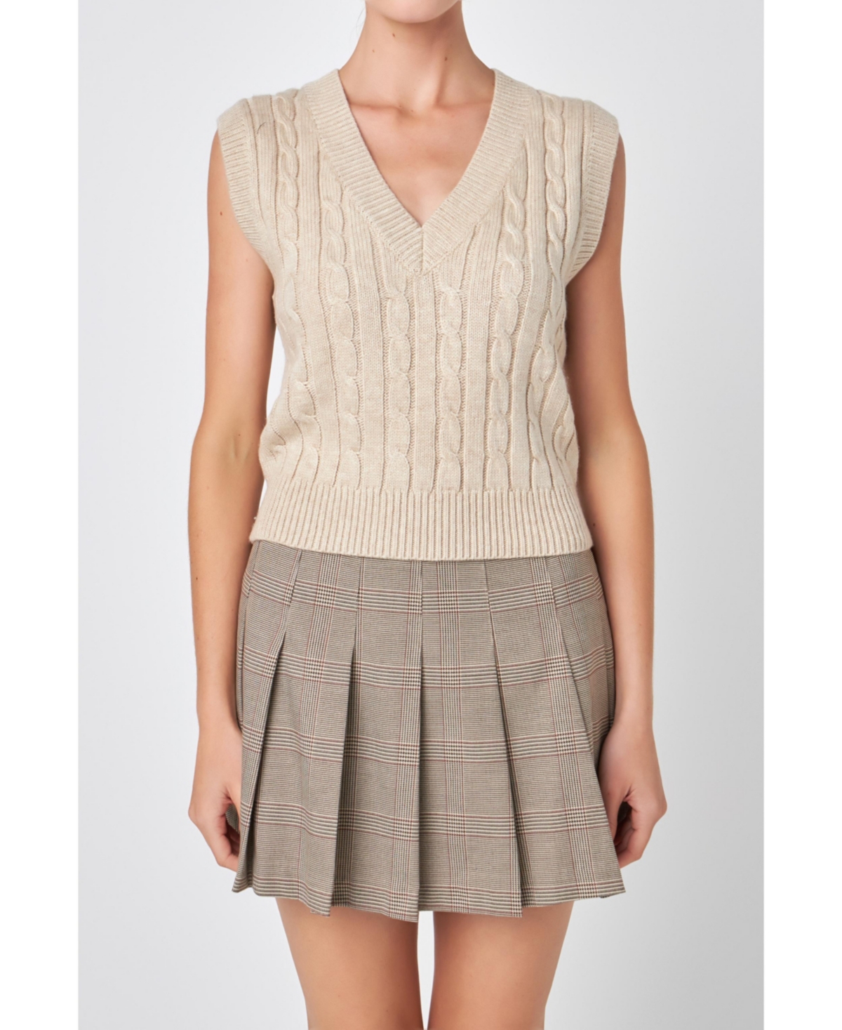 Women's Cable Knit Chunky Vest - Oatmeal