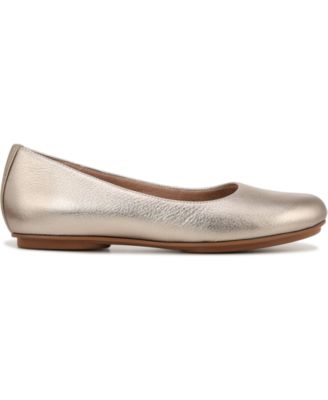 Women's Maxwell Round Toe Ballet Flats