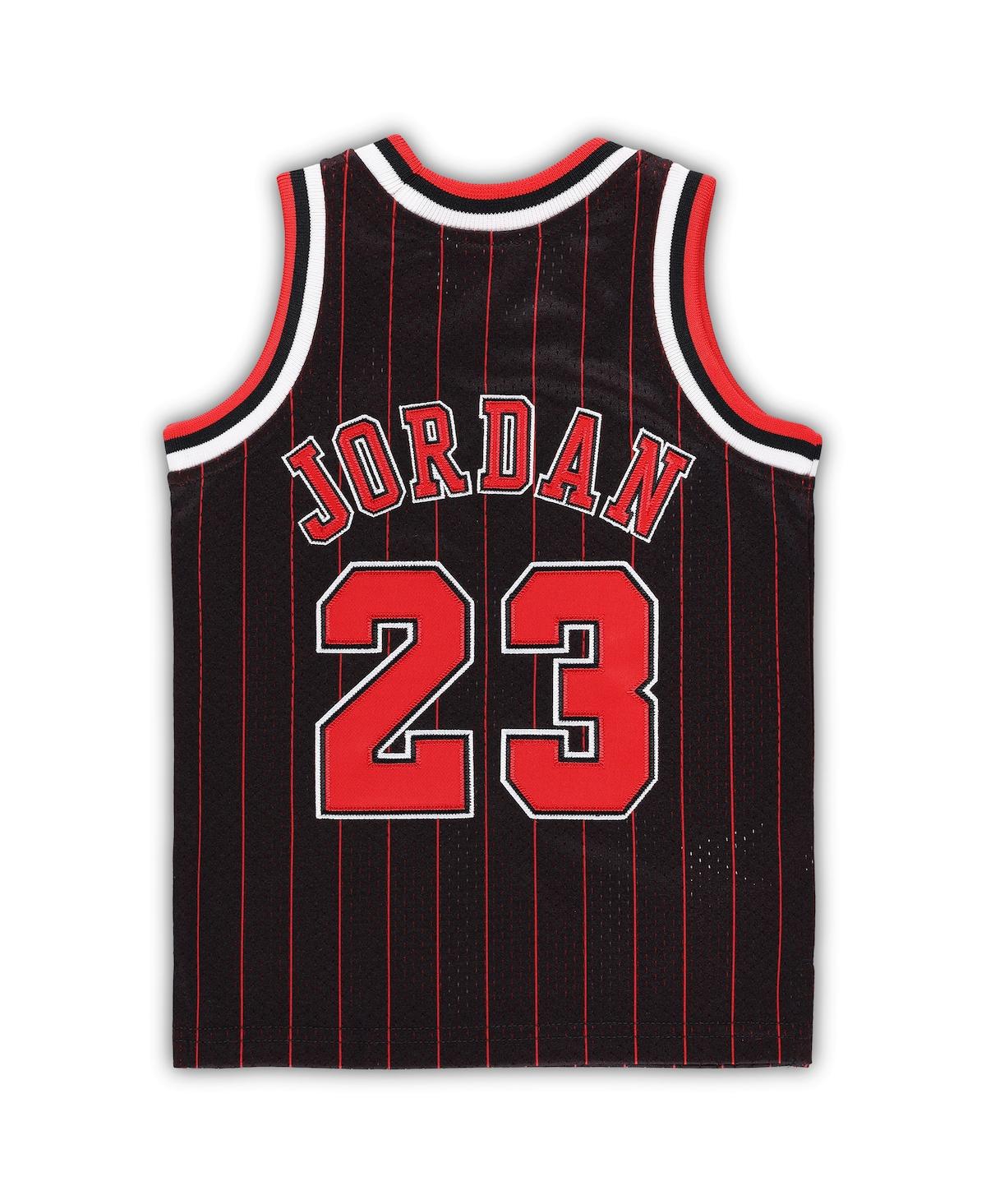 Infant Boys and Girls Mitchell & Ness Michael JordanChicago Bulls 1996/97 Hardwood Classics Authentic Jersey - Black