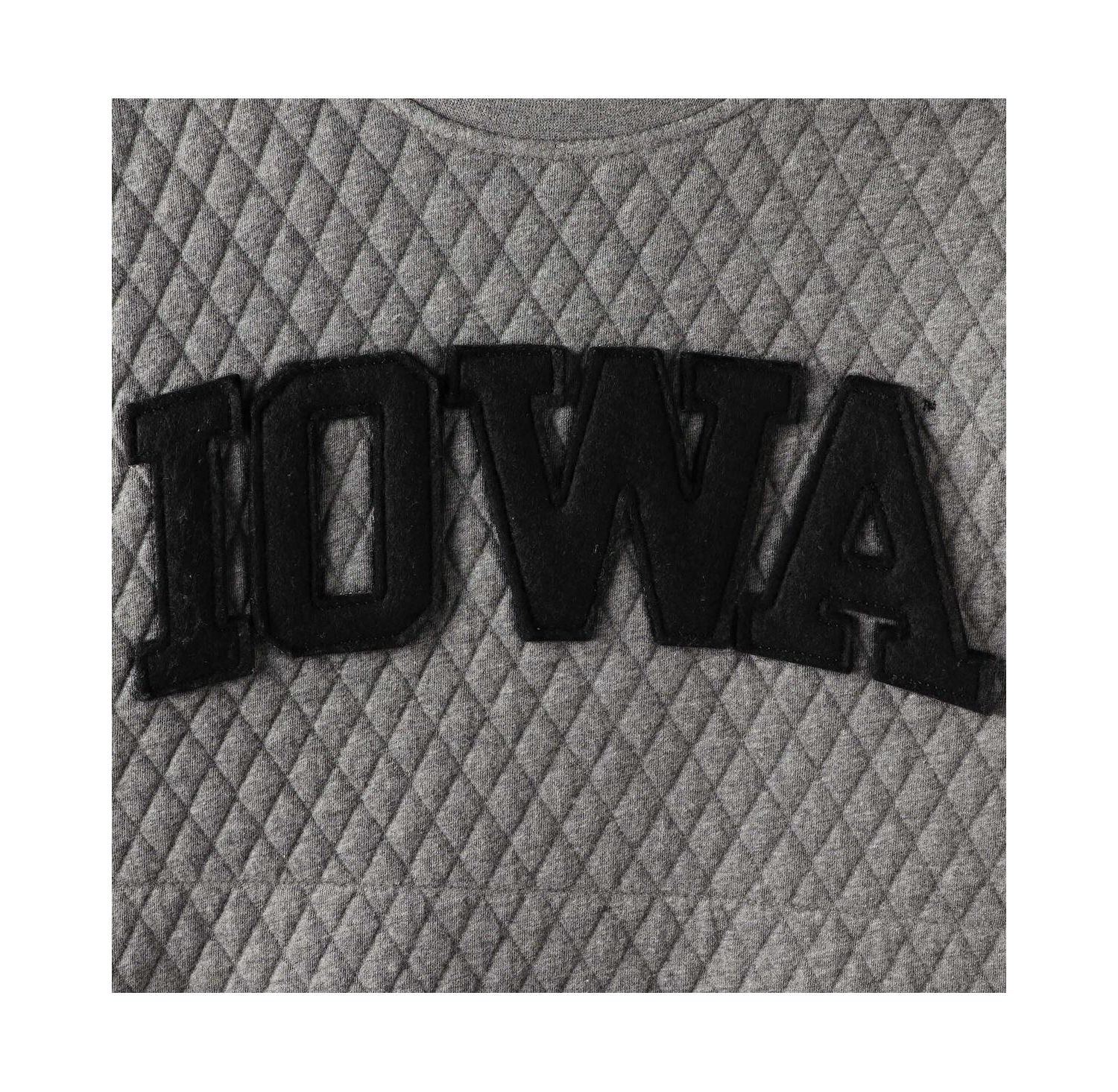 Women's Heather Charcoal Iowa Hawkeyes Moose Quilted Pullover Sweatshirt