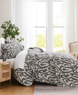 Southshore Fine Linens Khari Oversized Quilt Set In Rust