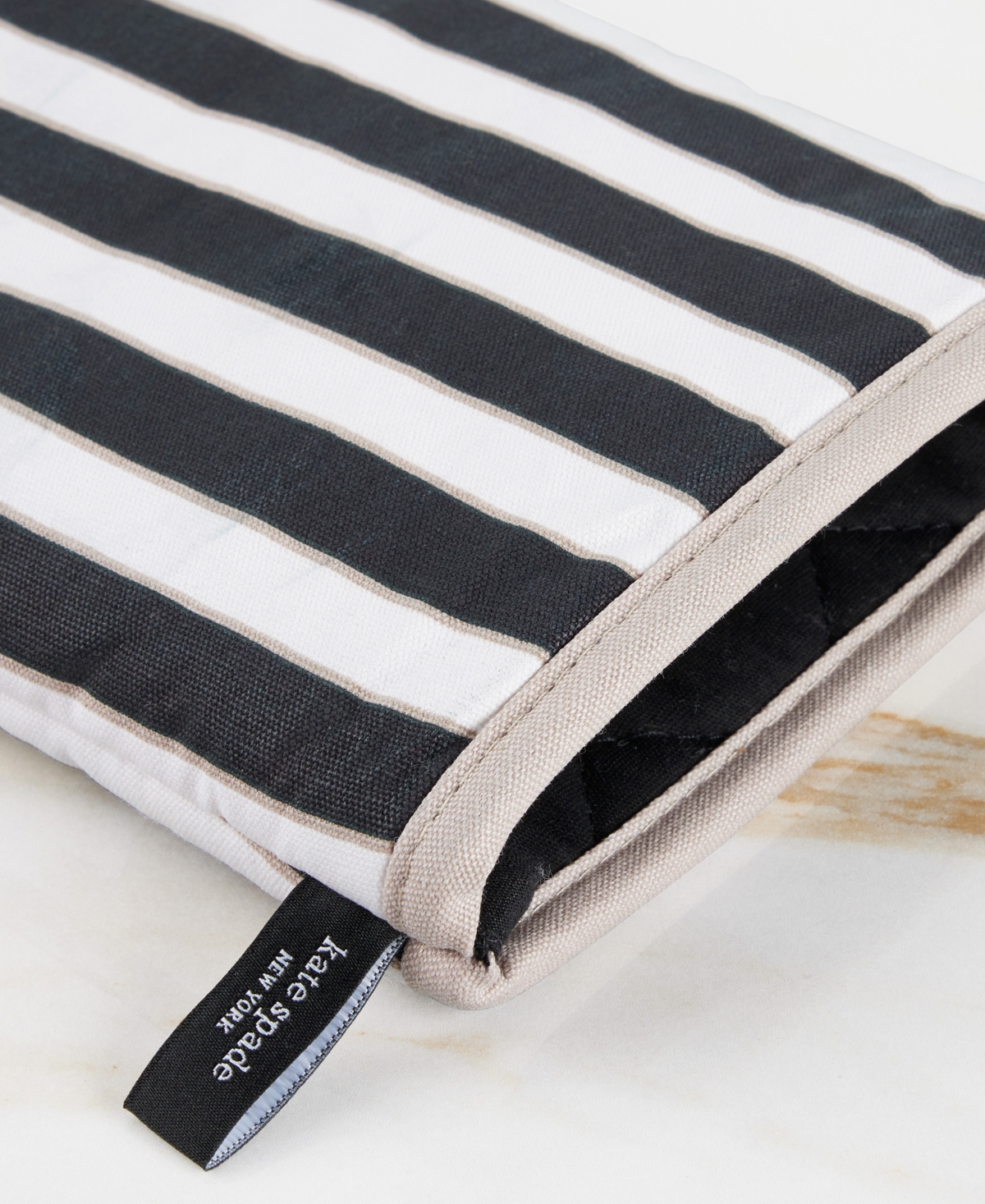 kate spade new york Botanical Stripe Oven Mitt 2-Pack Set, 7" x 13"