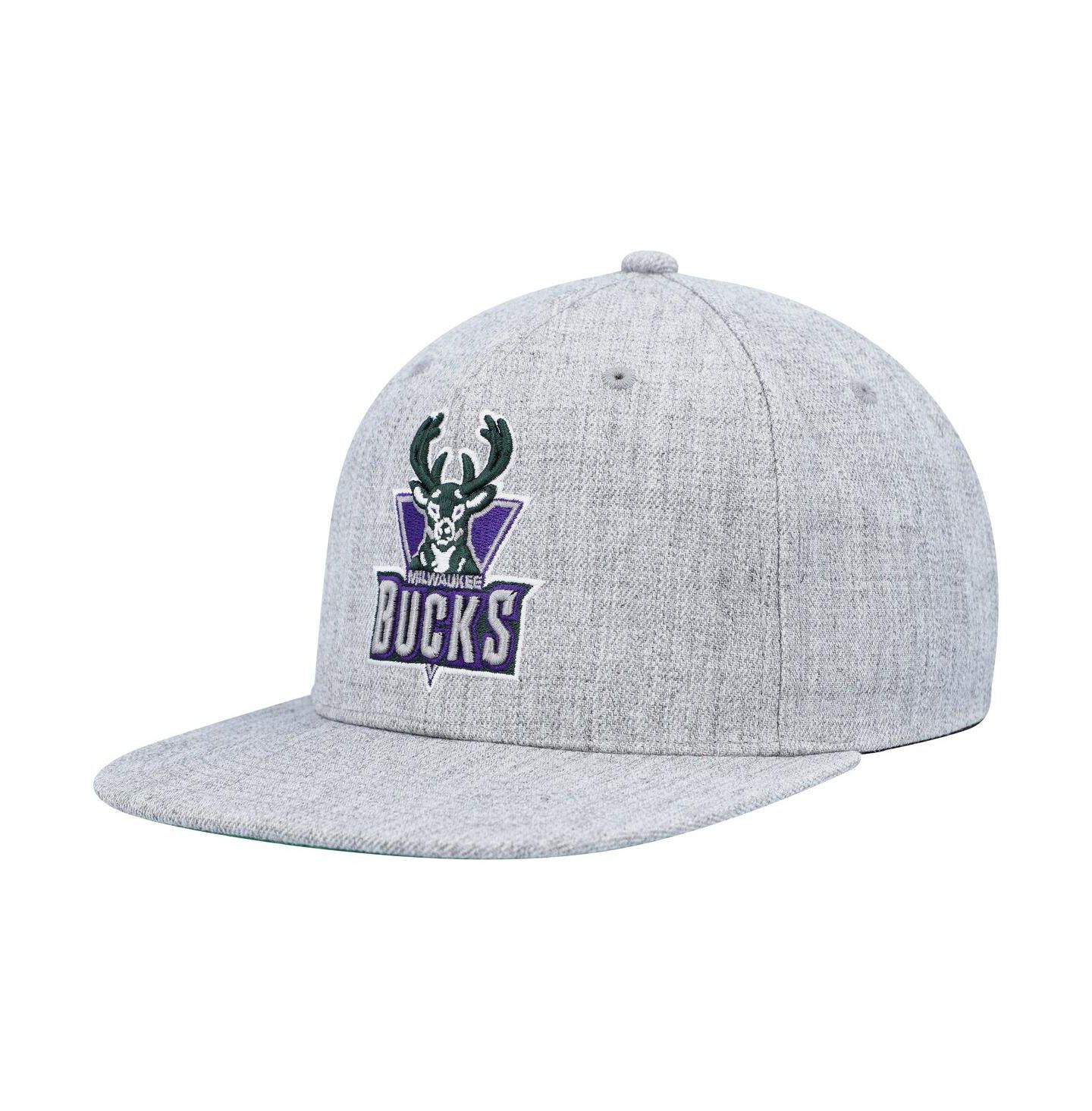 Мужская кепка Mitchell & Ness Heather Gray Milwaukee Bucks Hardwood Classics 2.0 Snapback Hat — фото 1