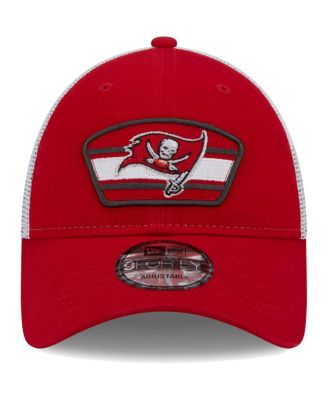 Men's Red, White Tampa Bay Buccaneers Logo Patch Trucker 9FORTY Snapback Hat