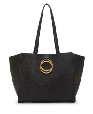 Vince Camuto