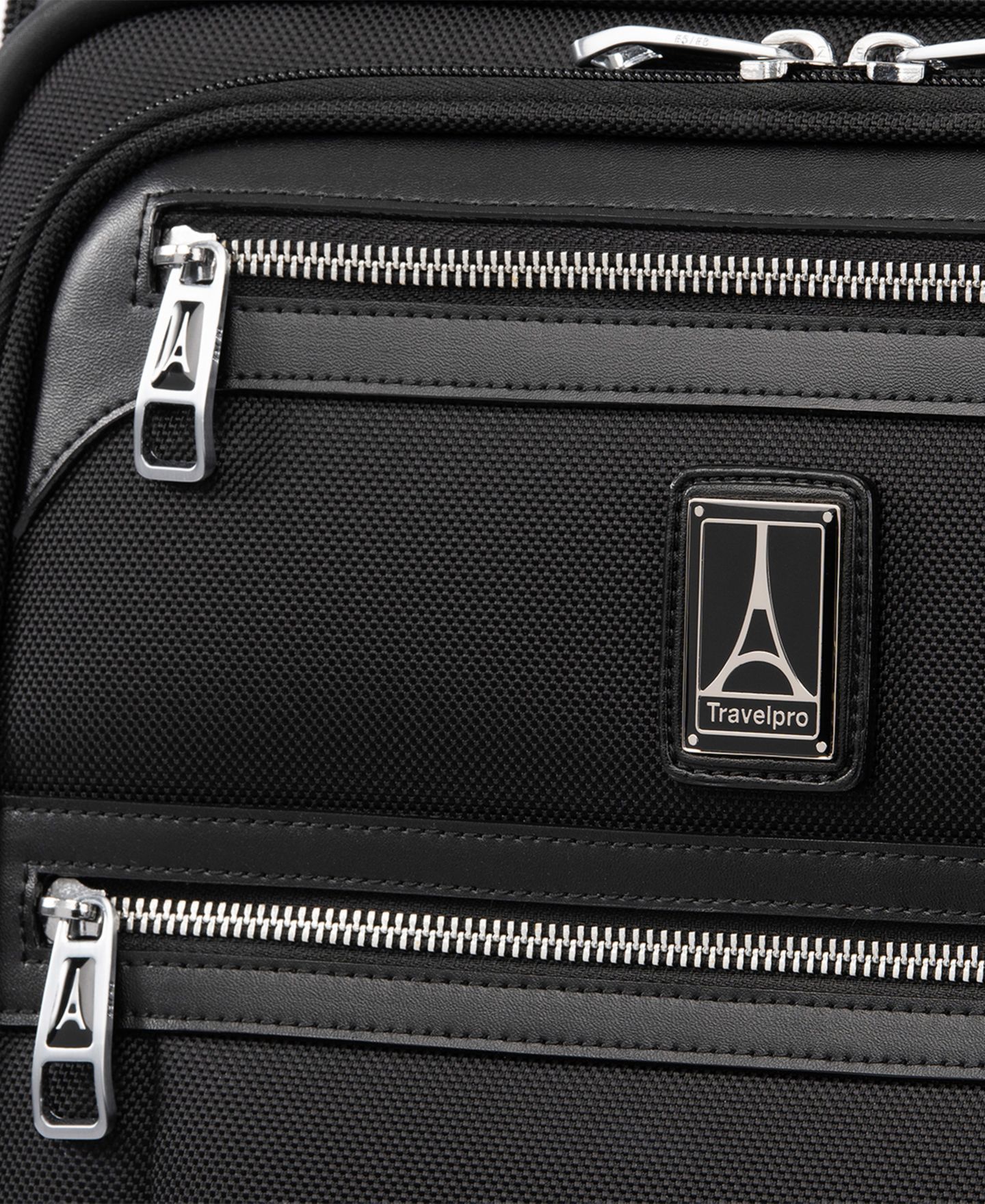 Чемодан Travelpro Platinum Elite Business Plus 20" Carry-on Spinner, цвет: Теневой чёрный — фото 14