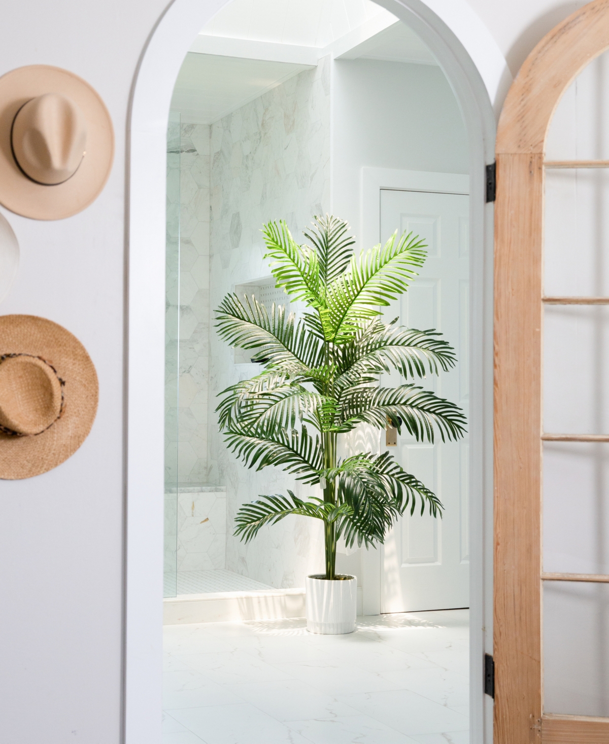 Nearly Natural 6ft Artificial Paradise Palm With Decorative Planter In Green