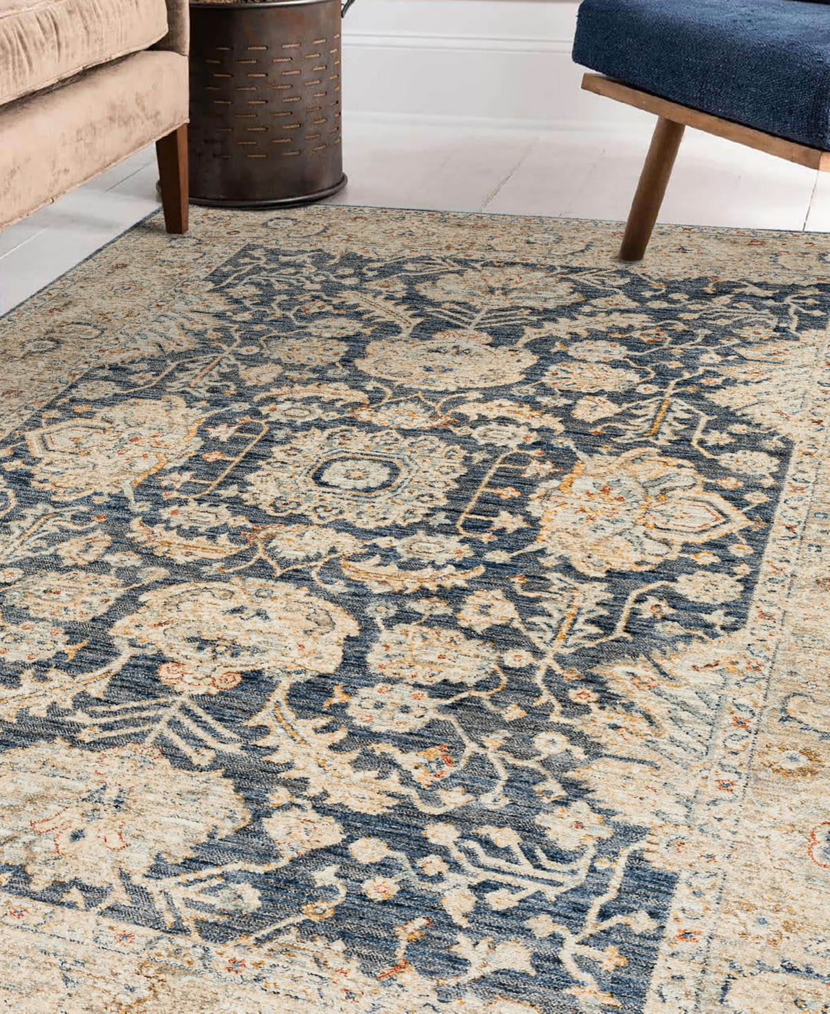 D Style Bergama Be8 3' X 5' Area Rug In Navy