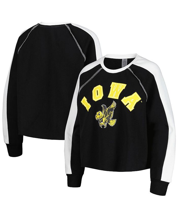 Gameday Couture Women's Black Iowa Hawkeyes Blindside Raglan Cropped