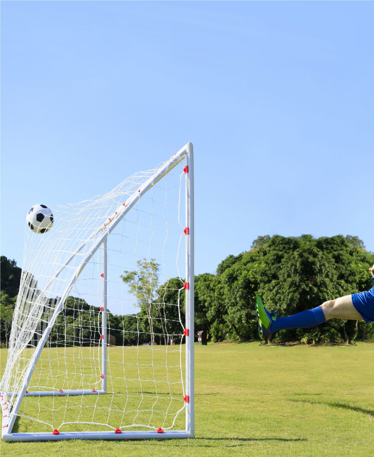 Net Playz Backyard Soccer Goal, High-Strength Polyvinyl Chloride (Pvc) Soccer Net Fast Set-Up Weather-Resistant,