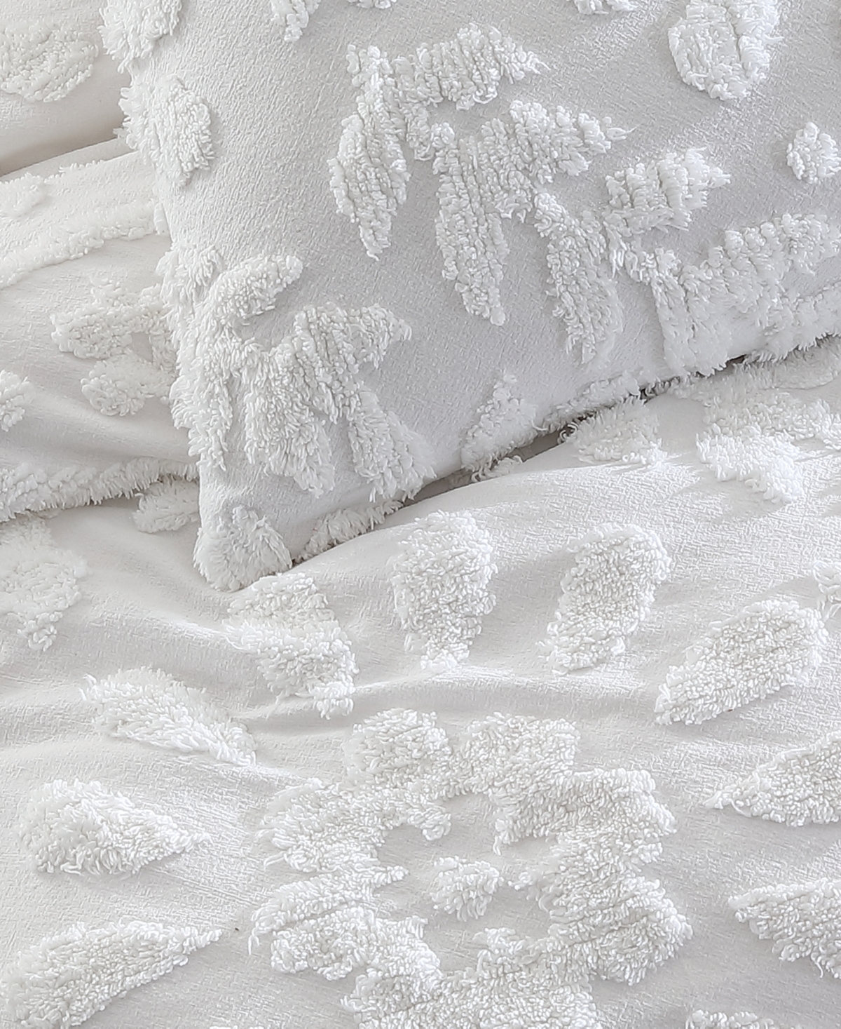 Shop Chf Chenille Laurel 3-pc Duvet Cover Set, Full/queen In White