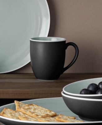 ColorTrio Coupe 4 Piece Place Setting