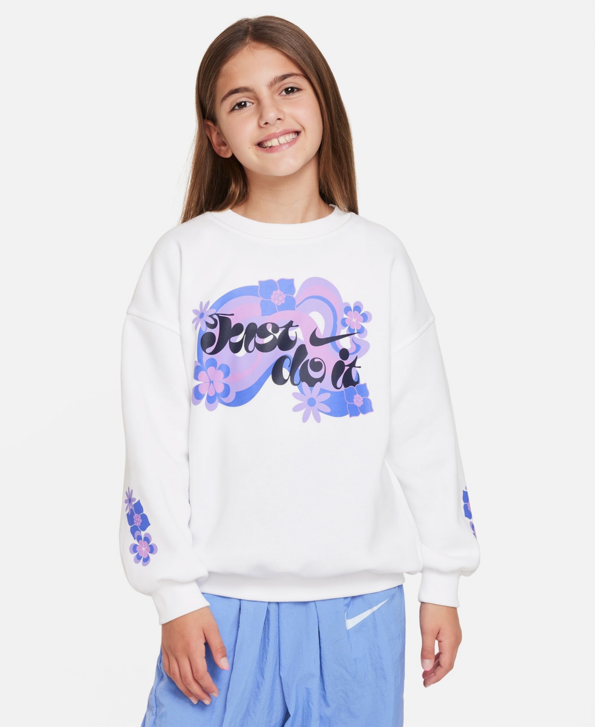 Nike Kids' Big Girls Sportswear Club Fleece Oversized Crewneck Sweatshirt In White