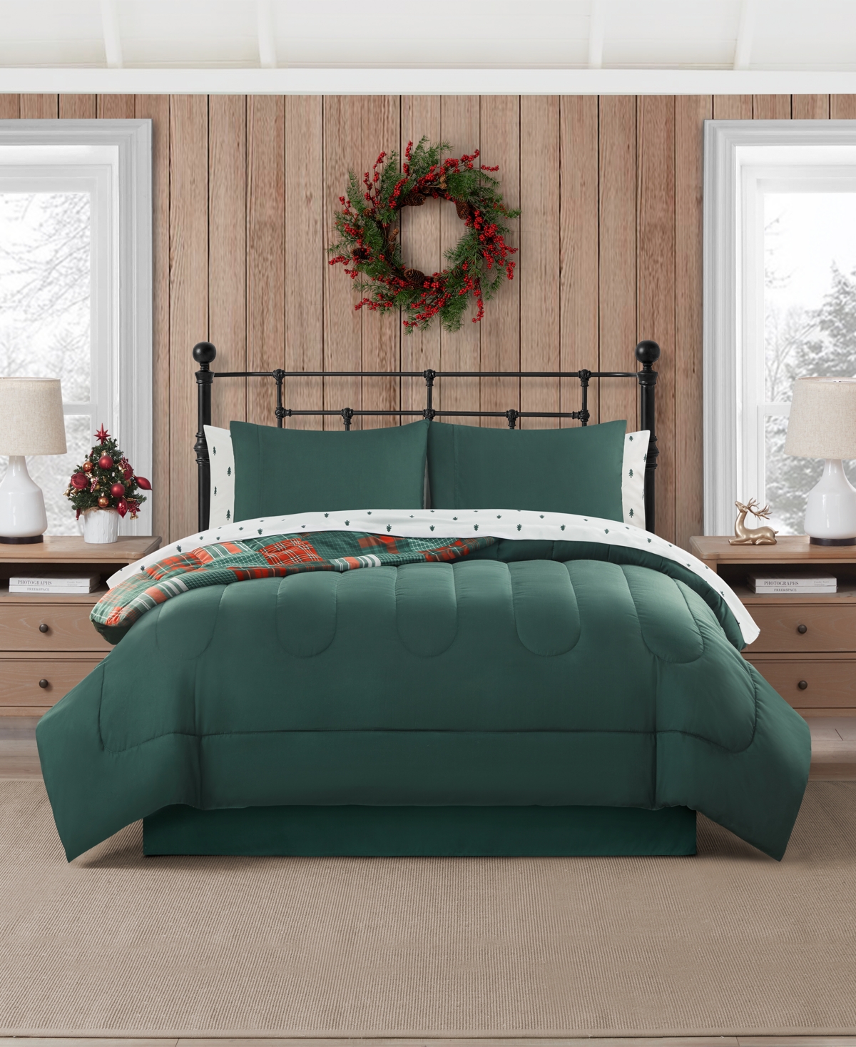 Mytex Holiday Patchwork 8-Pc. Comforter Set, Exclusively at Macy's -green