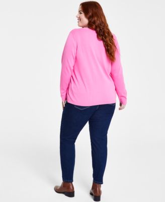 Shop Tommy Hilfiger Plus Size Heart Outline Sweater Th Flex Pull On Jeans In Dahlia,sky Captain