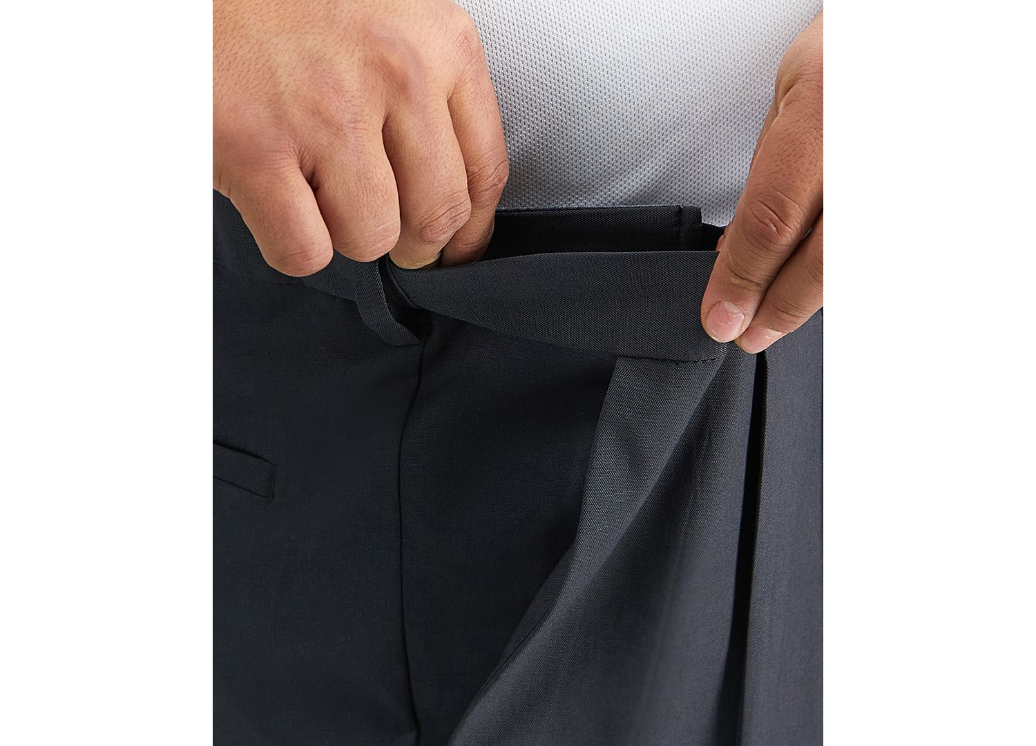 Men's Big & Tall Iron Free Premium Khaki Classic-Fit Pleated Pant