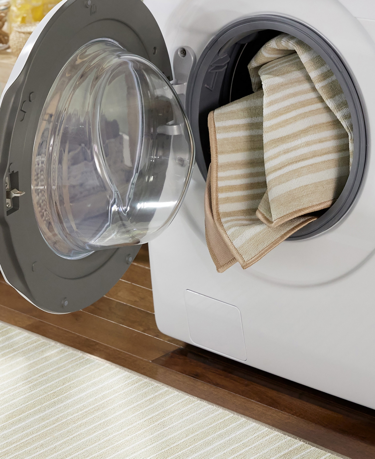 Town & Country Living Basics Layne Everwash 135014 1'7