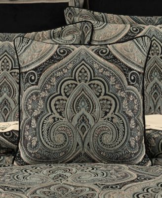 Vincenzo Decorative Pillow, 20" x 20"