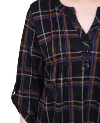 Petite Size 3/4 Roll Sleeve Top