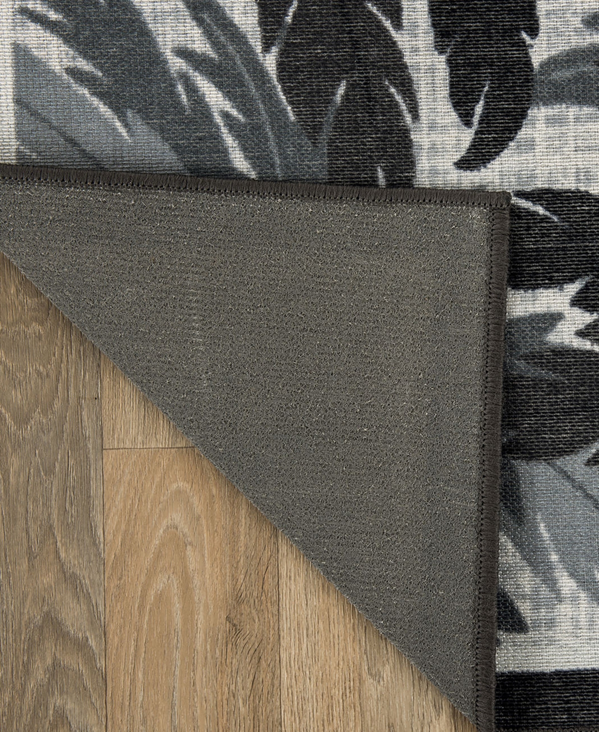 Main Street Rugs Opera Outdoor 9012 Area Rug