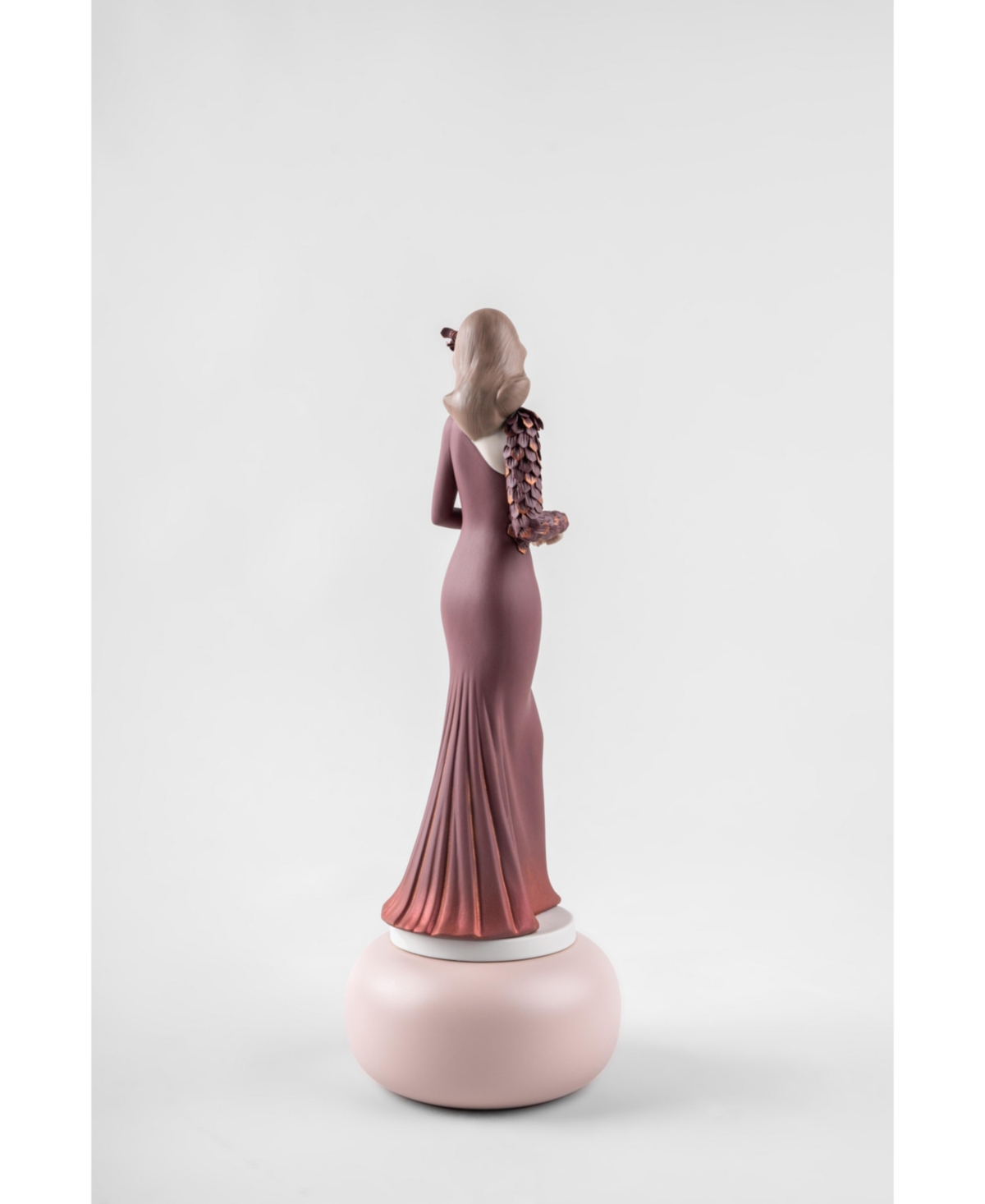 Lladrò Haute Allure Timeless Style Limited Edition Sculpture In Multi