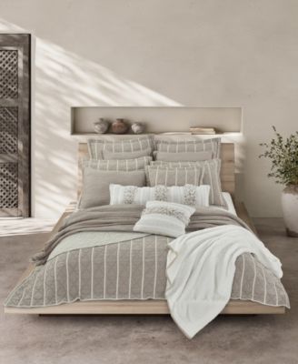 J. Queen Naturals Playa Cotton Coverlet, King/California King