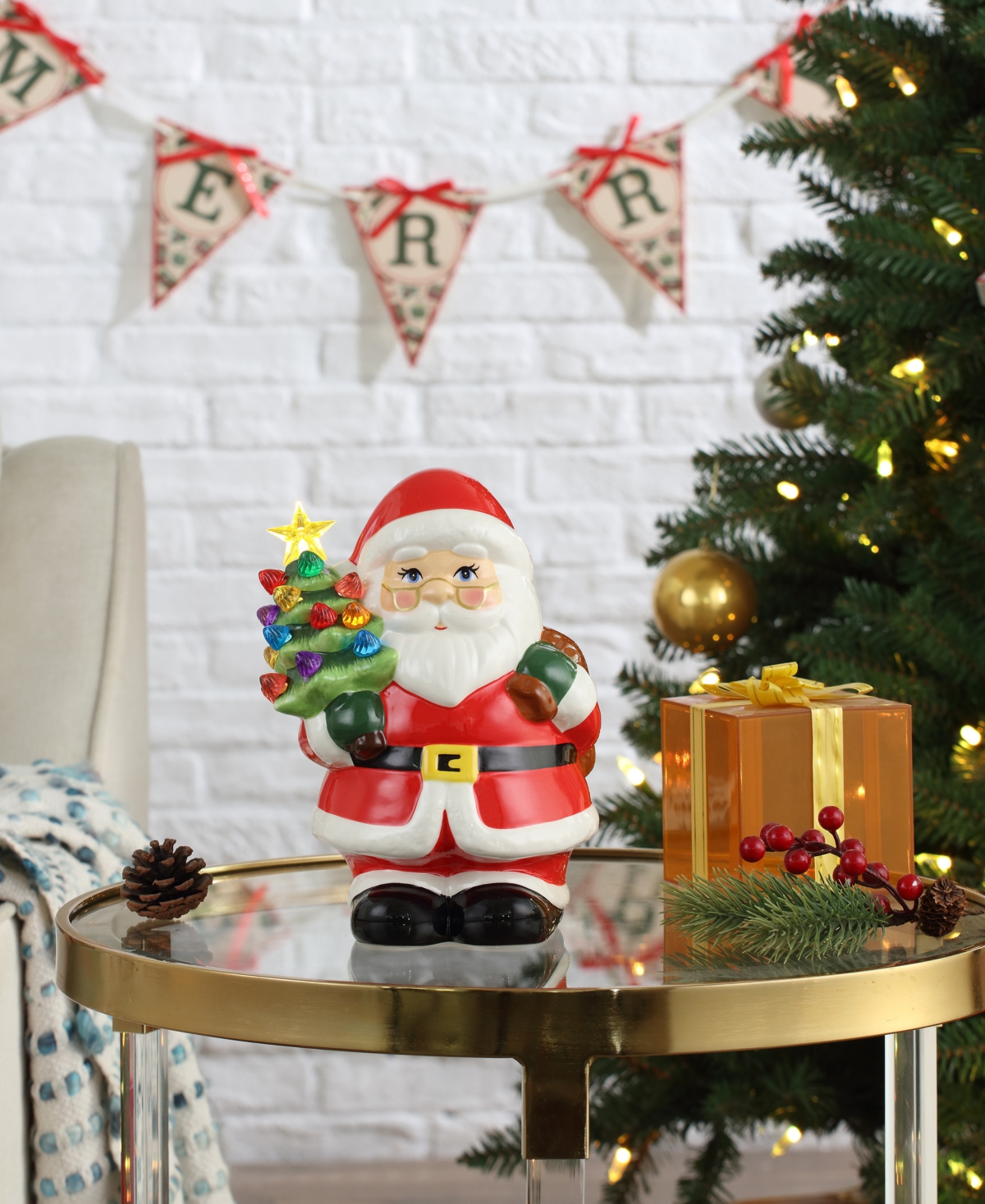 Nostalgic Ceramic Lit Santa