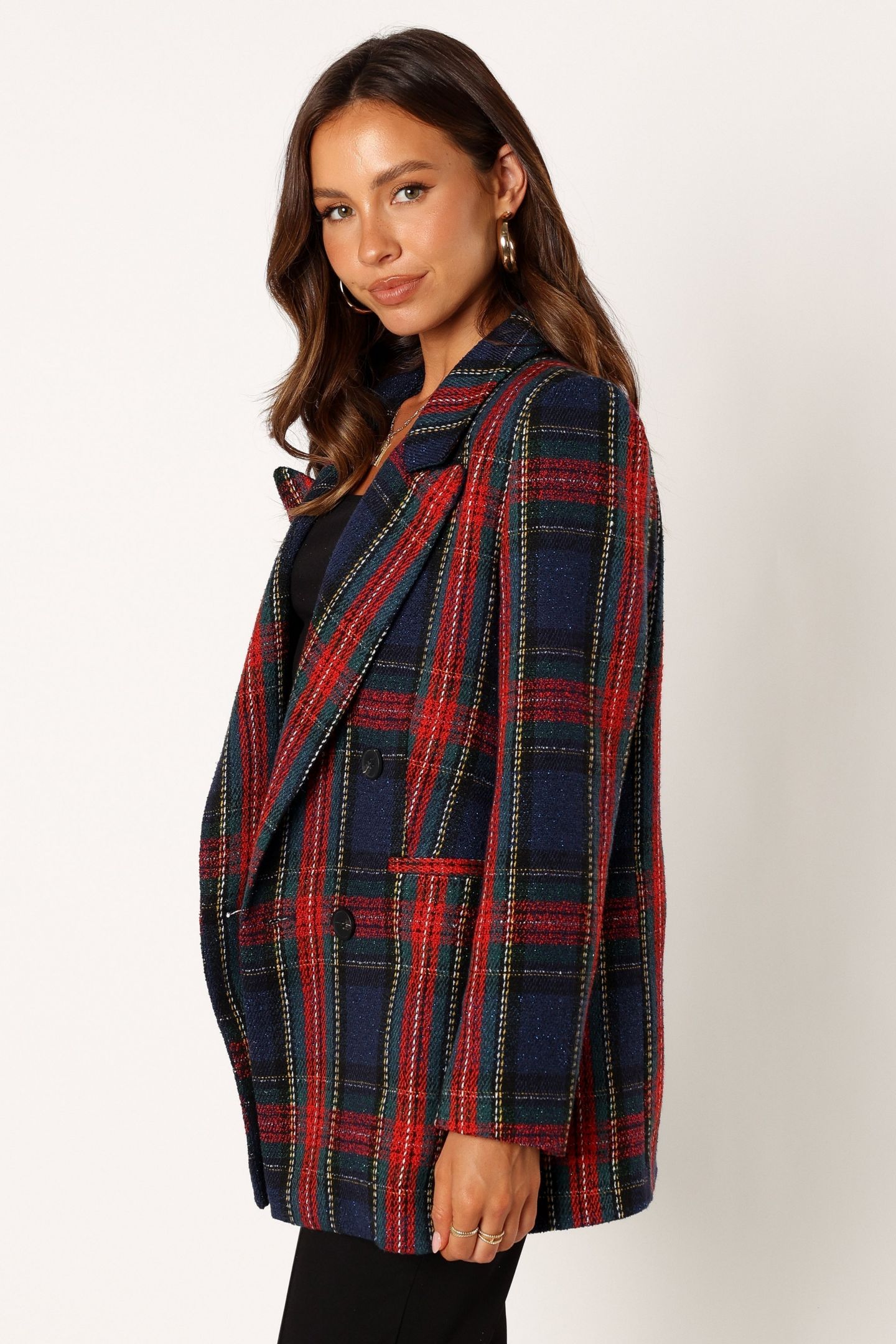 Женский пиджак Petal and Pup Vivienne Plaid Blazer, цвет: Красный / Тёмно-синий разноцветный — фото 3